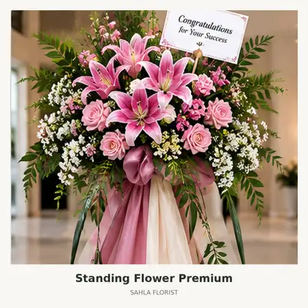 Standing Flowers Pakualaman